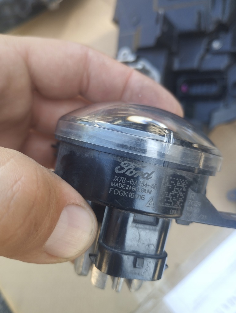 фото №3, Протитуманна фара правий ford focus iv kuga iii puma