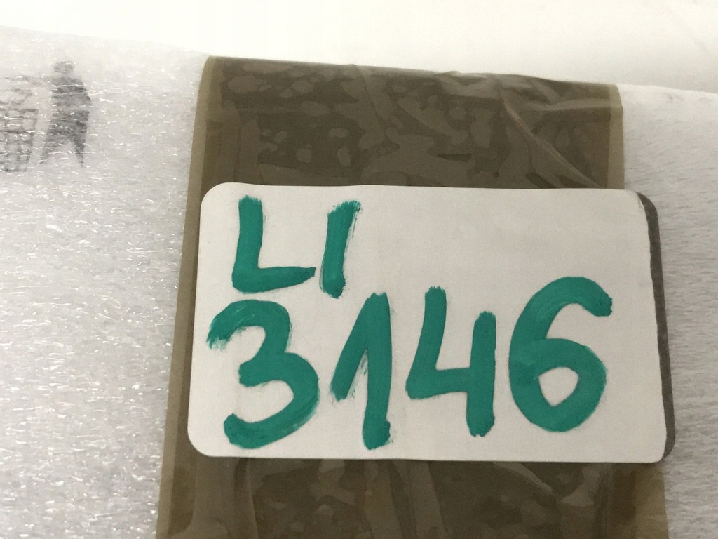 фото №8, Молдинг дверь правая перед стойка b cayenne 2021-