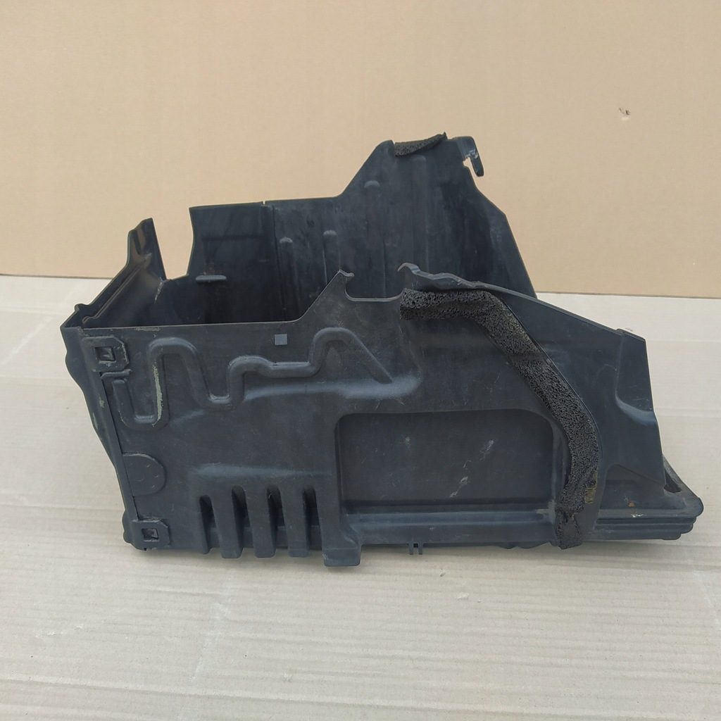 фото №5, Корпус акумулятор volvo xc60 i s60 ii v60 31299867