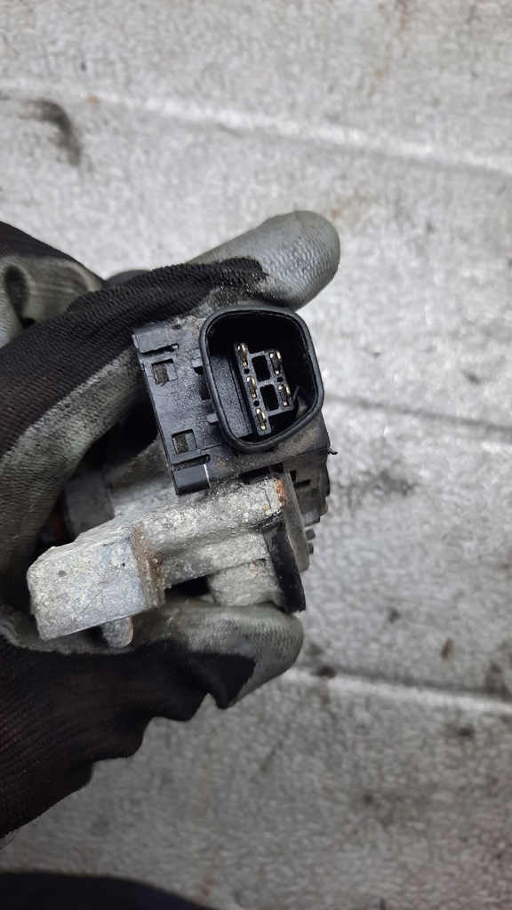 фото №4, Моторчик дворник перед toyota avensis t25 04r 85110-05060