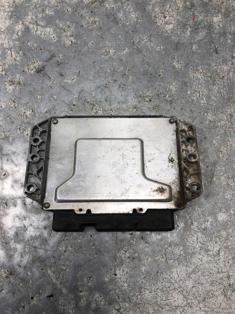 фото №4, Бортовой компьютер двигателя renault modus 8200376474