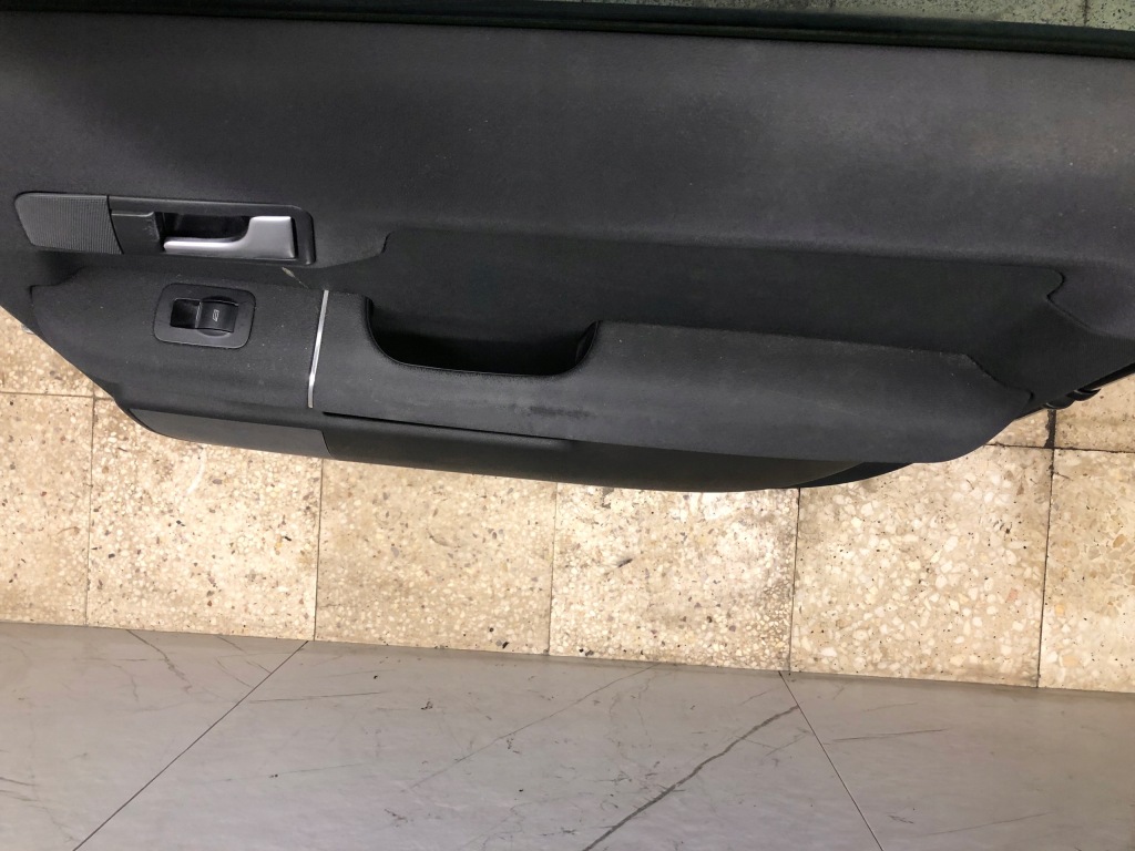 фото №4, Двері передні праве audi a2 lz9w