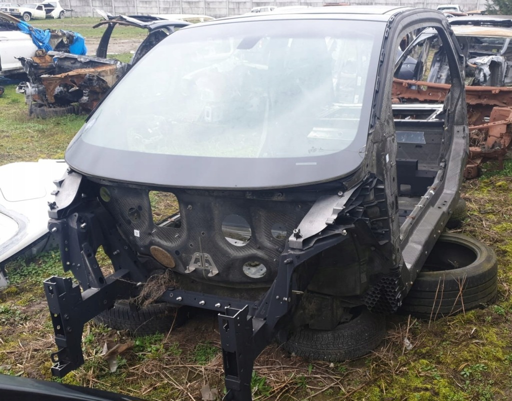 фото №4, Bmw i3 i01 кузов чверть дах поріг блок двигуна