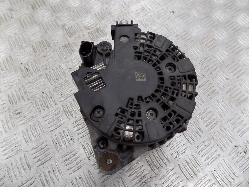 фото №3, Mercedes w176 генератор 1.5 dci