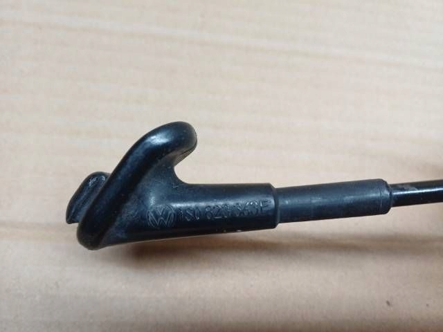 фото №7, Vw up mi citigo опора проволока bat кронштейн капот 1s0823363f