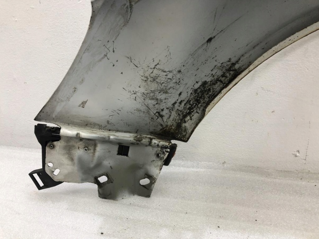 Крило правий перед opel insignia a рестайлінг  z40r Доставка