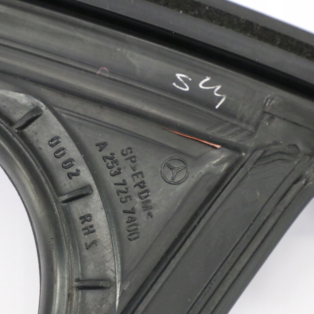 фото №11, Mercedes glc x253 прокладка стекло дверь передние правая a2537257400