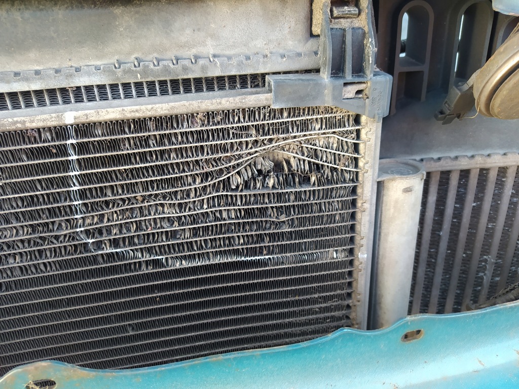 фото №6, Toyota yaris iii 3 pas передній перед передній підсилювач передній