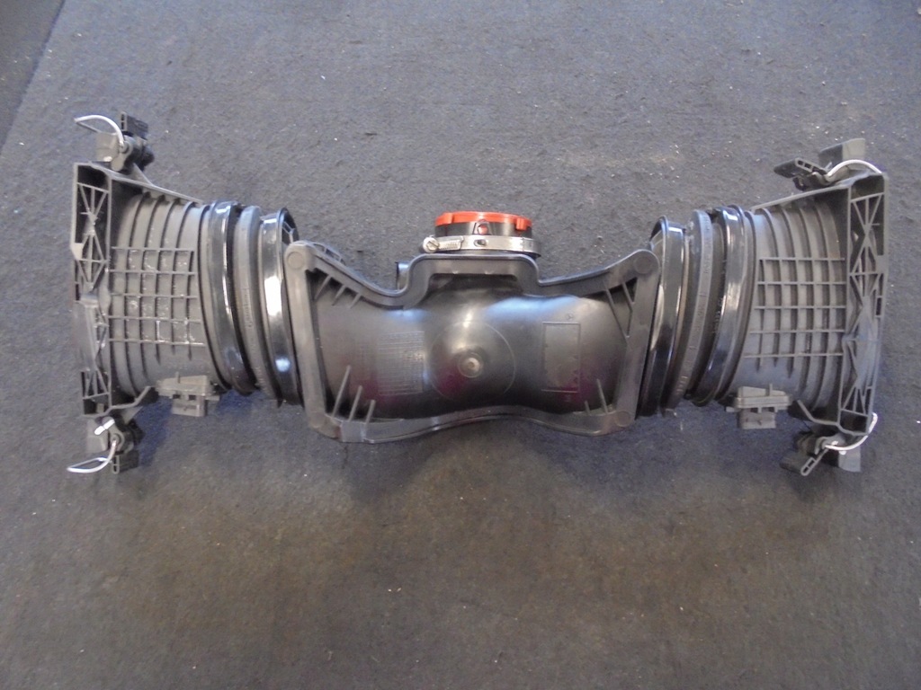 фото №1, Mercedes e klasa w213 витратомір труба 350 cdi