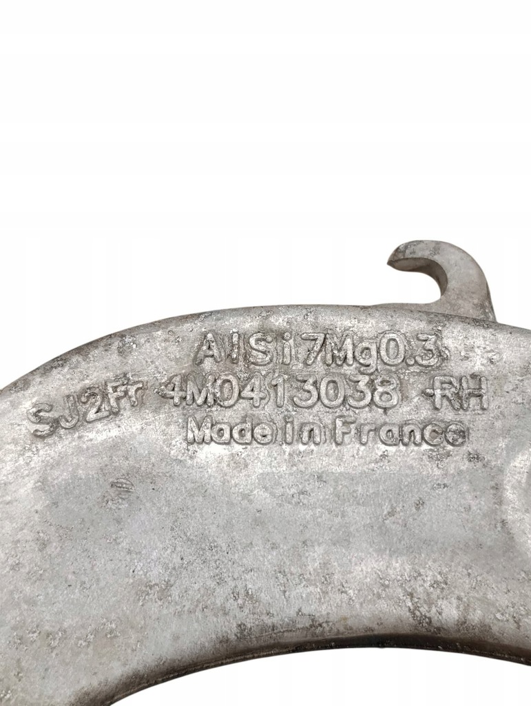 фото №7, Audi q5 sq5 2018 права сторона кронштейн / кронштейн нижній амортизатора osi