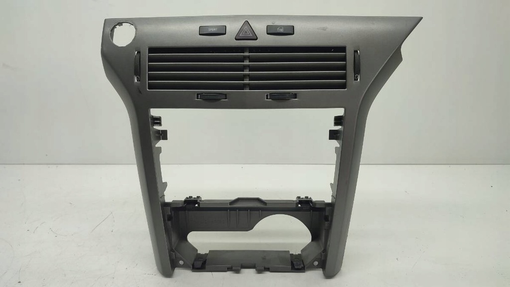 фото №1, Решітка обдув рамка радіо запуск стоп astra h gtc