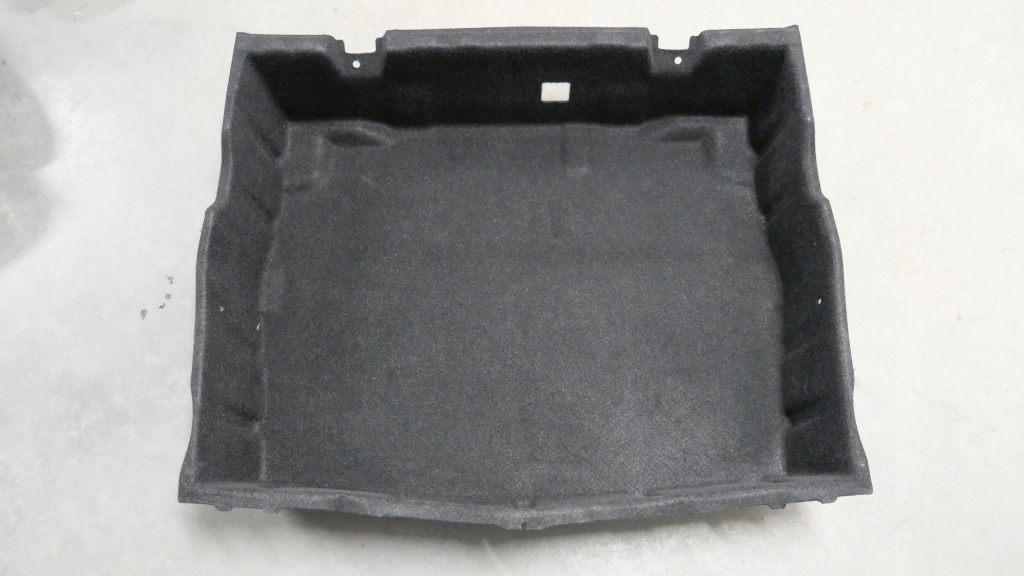 фото №1, Bmw x1 f48 вкладиш обшивка багажника 7425349