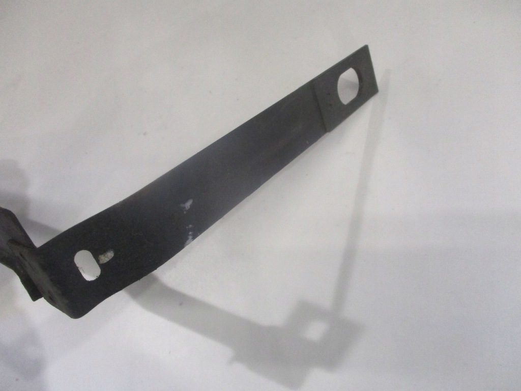 Держатель кронштейн кронштейн аккумулятор opel mokka a 1 1.7 cdti Недорого