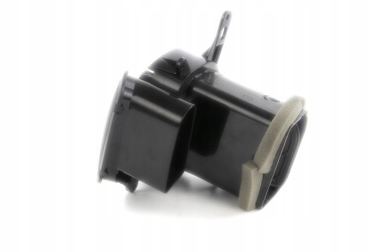 Решётка обдув iveco daily 2014- наружная правый Киев