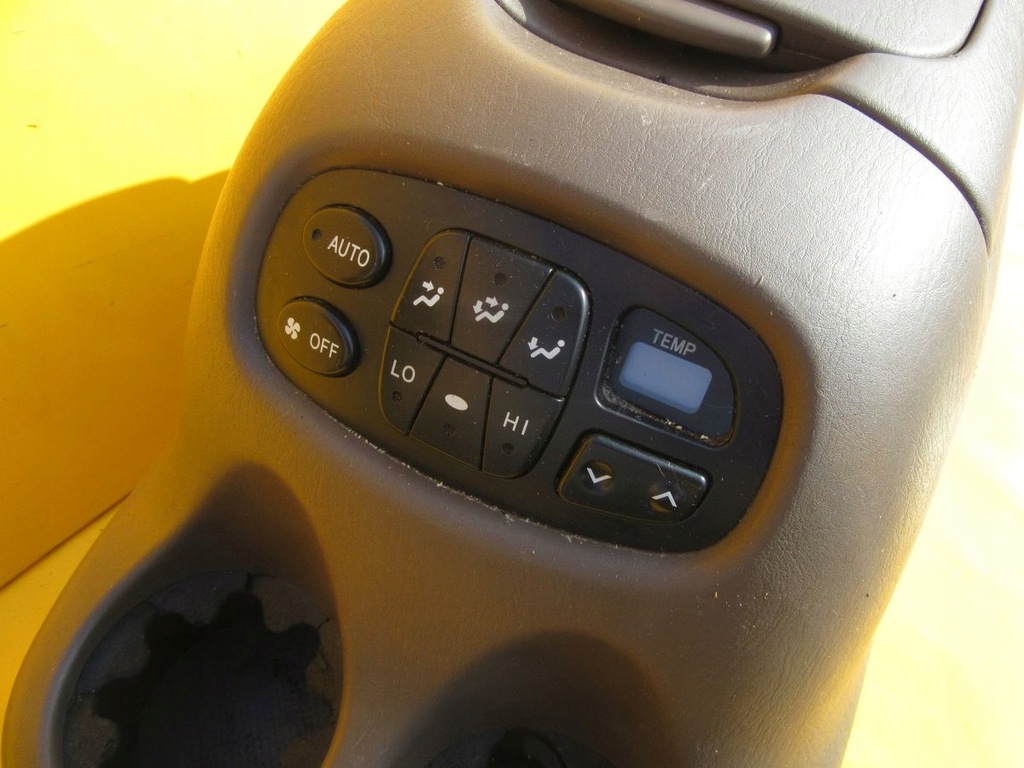 фото №6, Toyota sequoia 01 підлокітник тунель середній kpl