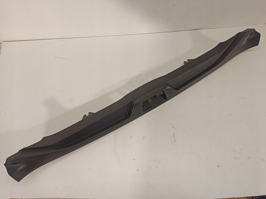 фото №1, Volvo xc70 iii защита порог багажника