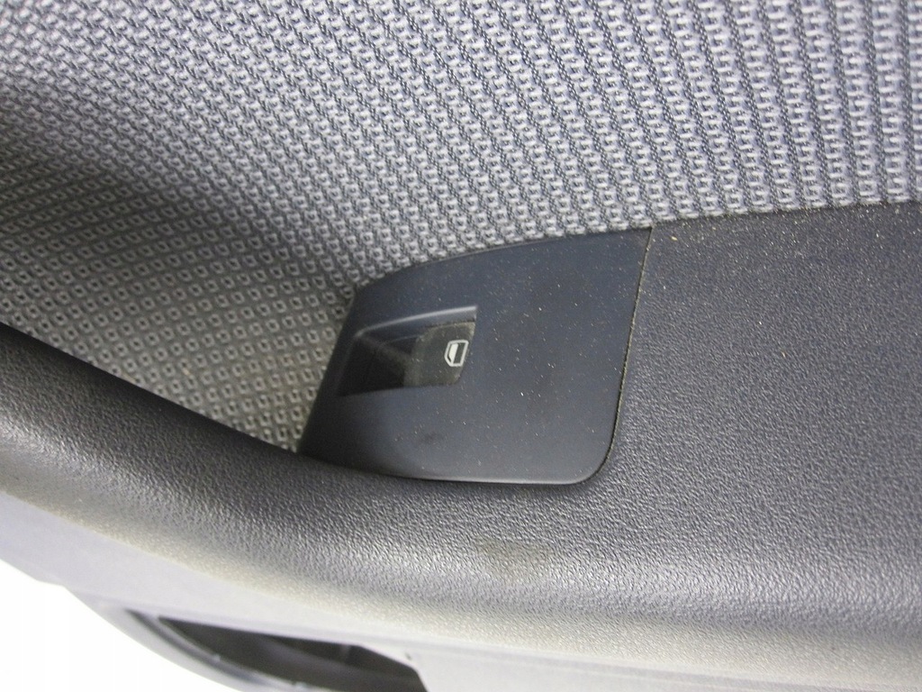 фото №5, Обшивка дверь задний правый audi a3 8p 5d