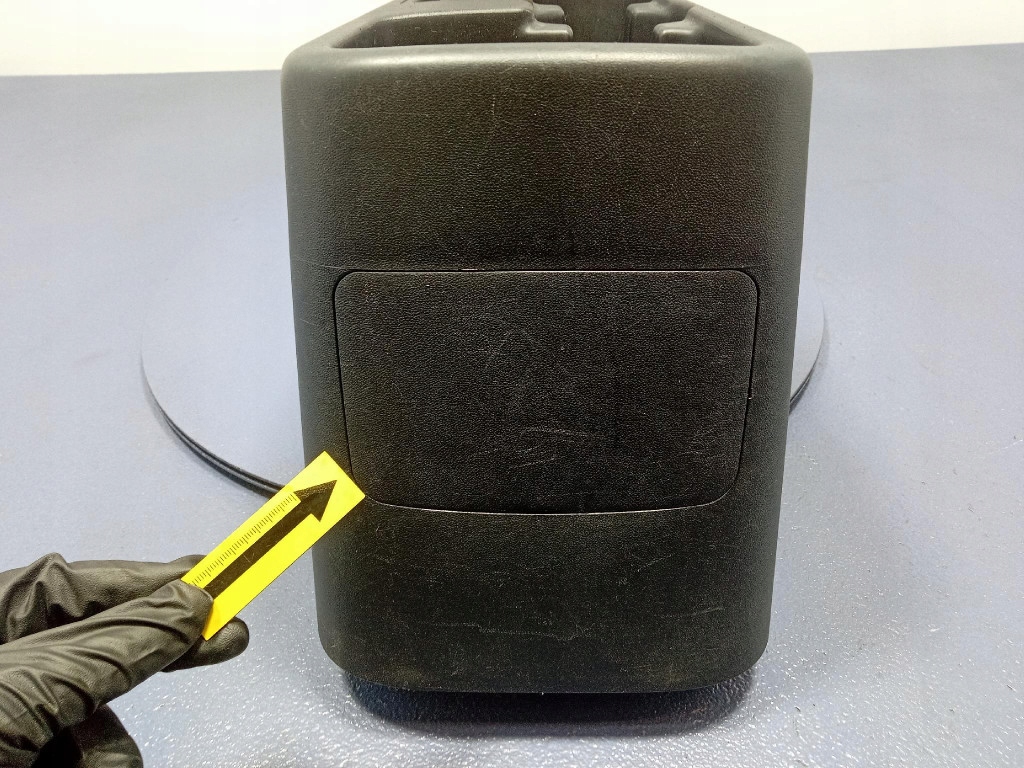 Hyundai ix20 10-15 тунель середній 846101p000eq в Україні