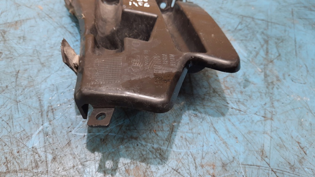 фото №6, Напрямна бампера перед правий volvo v60 10-13r