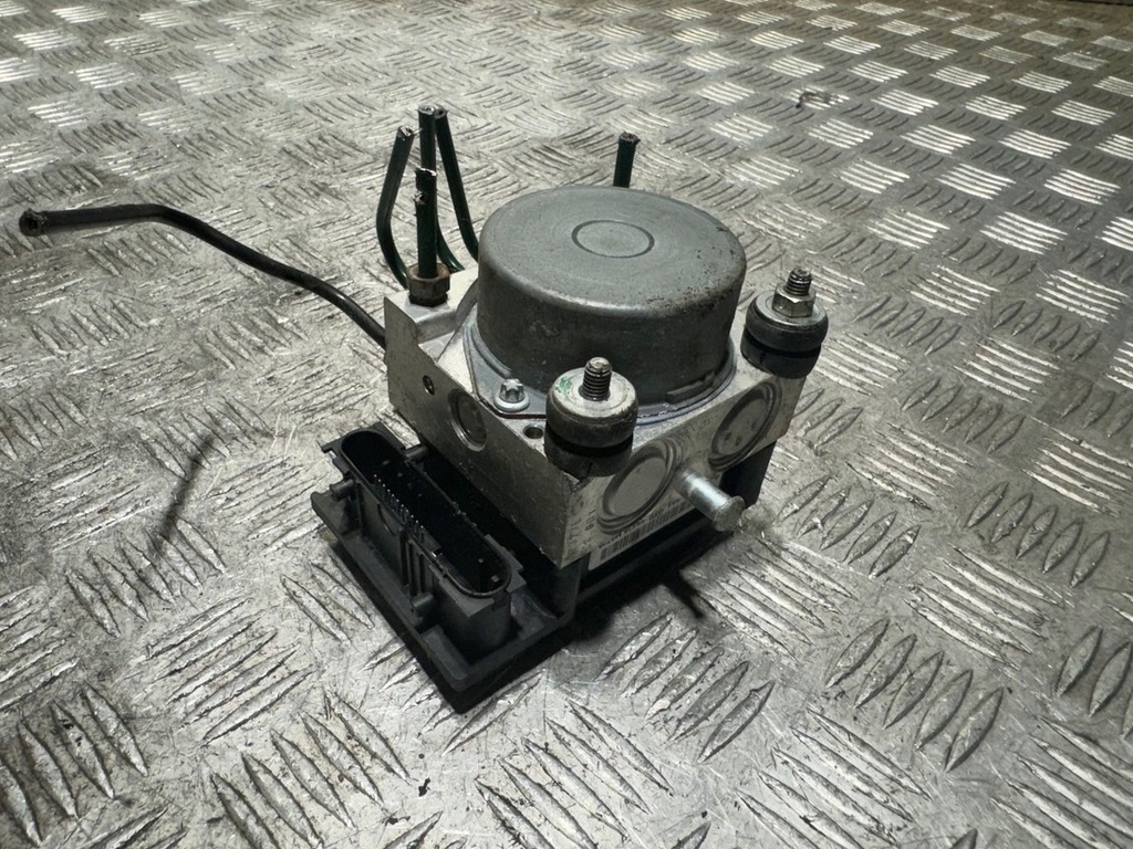 фото №1, Dacia logan насос тормозная abs 0265800584 sandero