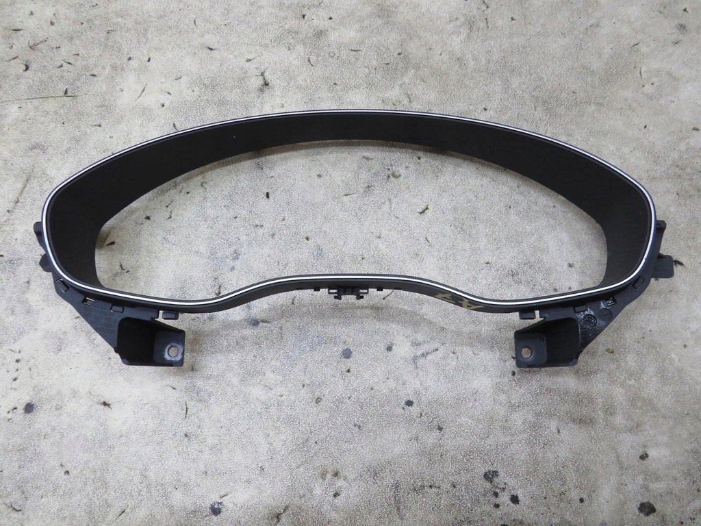 фото №1, Рамка защита корпус счетчиков audi a7 4g