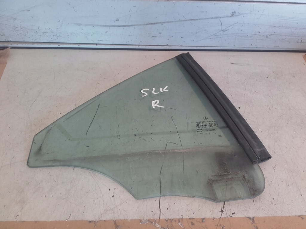 фото №1, Mercedes slk r171 lift стекло правый задняя 08