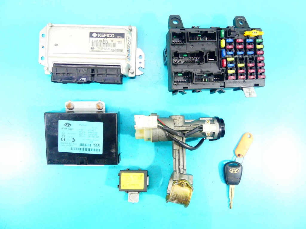 фото №1, Бортовой компьютер набор hyundai getz 39110-02426 1.1 b