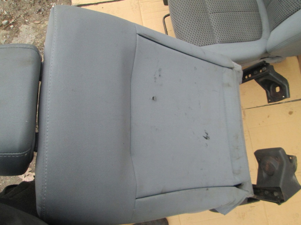 фото №7, Ford f-250 11- сидіння лівий середній сидіння перед передні 2011-