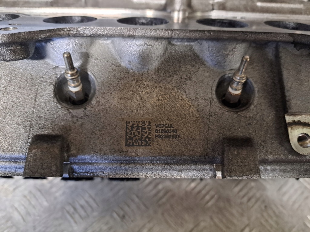 фото №9, Volvo xc40 2.0 t5 d4204t14 190km головка двигателя