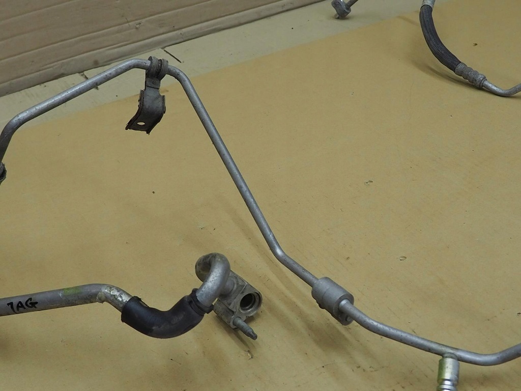 фото №7, Jaguar s-type 3.0 v6 трубка шланг кондиционера