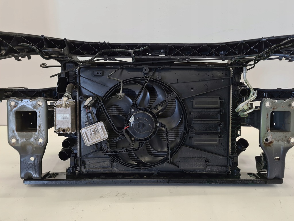 фото №7, Ford galaxy mk3 lift pas передний усилитель 2.0tdci s0 автоматическая коробка передач