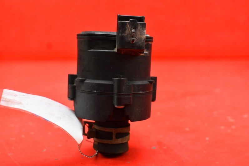 фото №5, Помпа насос циркуляция wody 144b04056r 0392023251 dacia dokker 1.6 sce 102 km