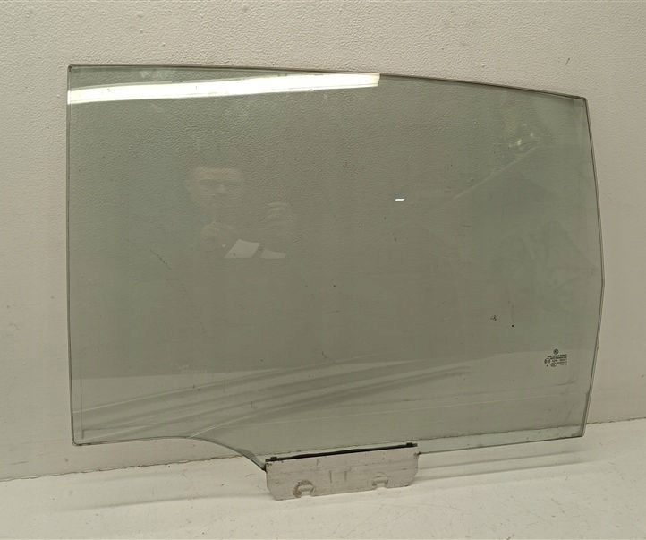 фото №1, Стекло дверь левый задняя vw phaeton 3d 2007 rok saint gobain sekurit двойной
