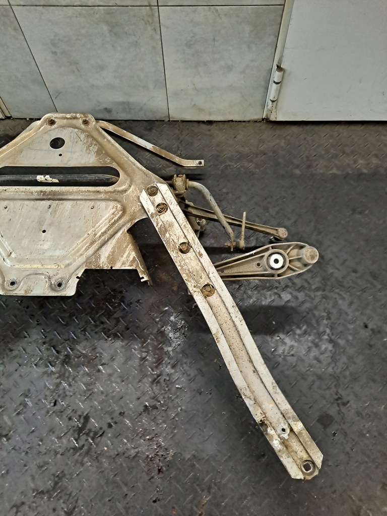 фото №5, Балка подвеска задняя защита porsche boxster 986