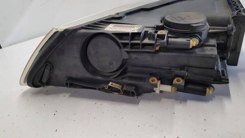 фото №15, Лампа ксенон права перед vw touareg