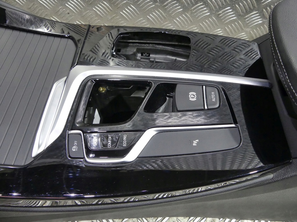 фото №9, Bmw x3 g01 ix3 g08 bev sport оббивка сидіння підігрів заднє сидіння тунель обшивки