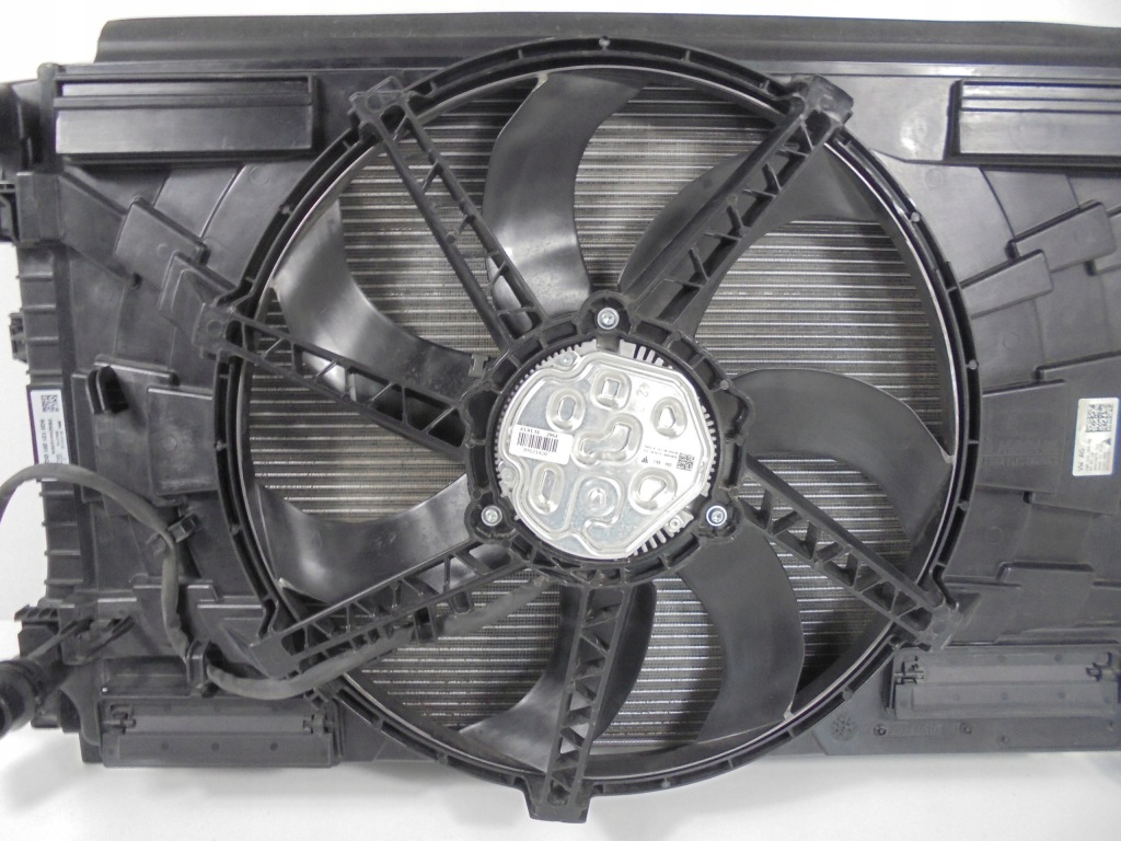 Seat ateca 1.0 tsi комплект радіатор вентилятор 2019 рік Оригінал