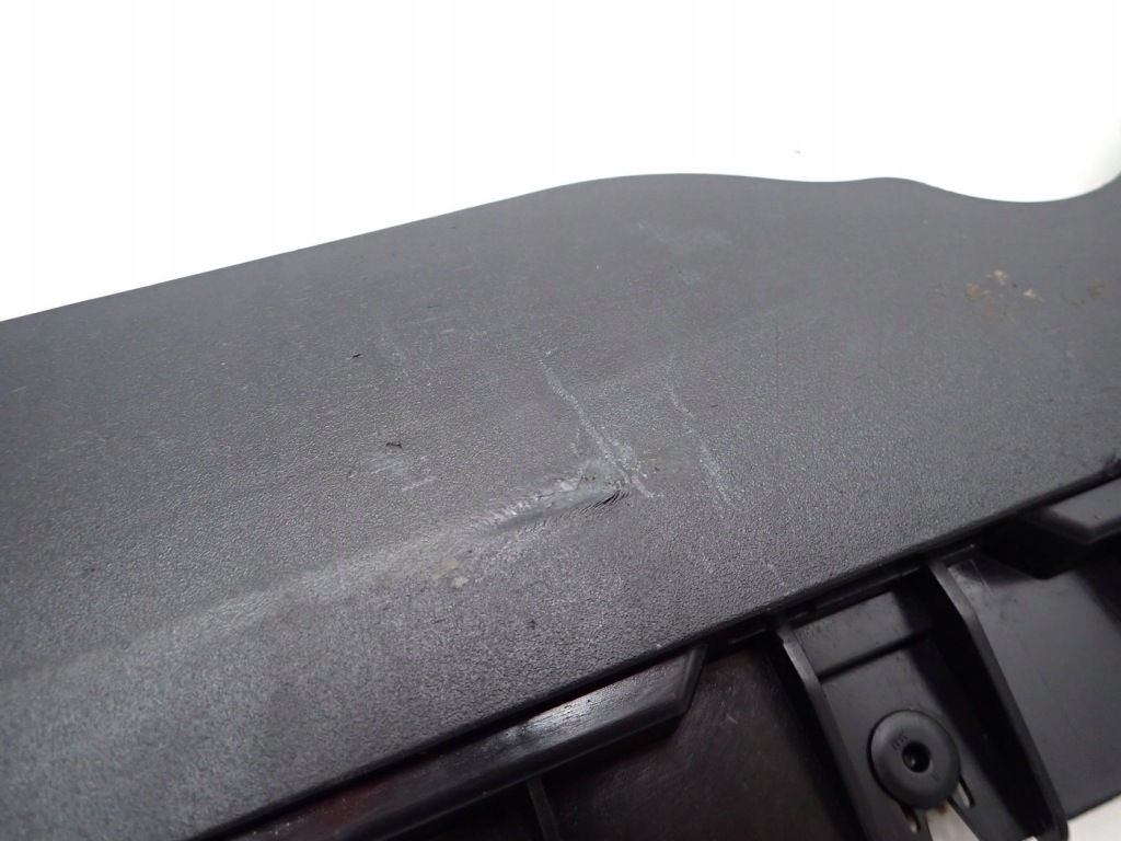 Накладка  защита порога  порог правая tesla model y 2022r 1497745-00-c Киев