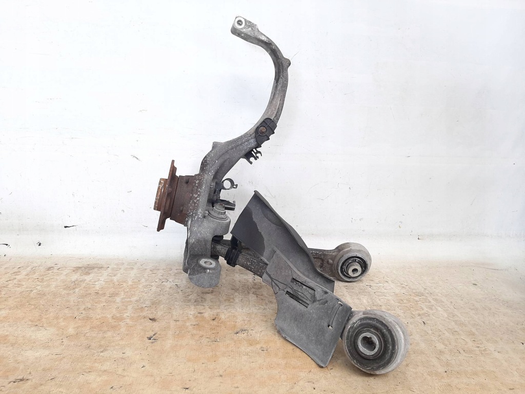 Поворотный кулак перед правая mercedes sl r231 Цена