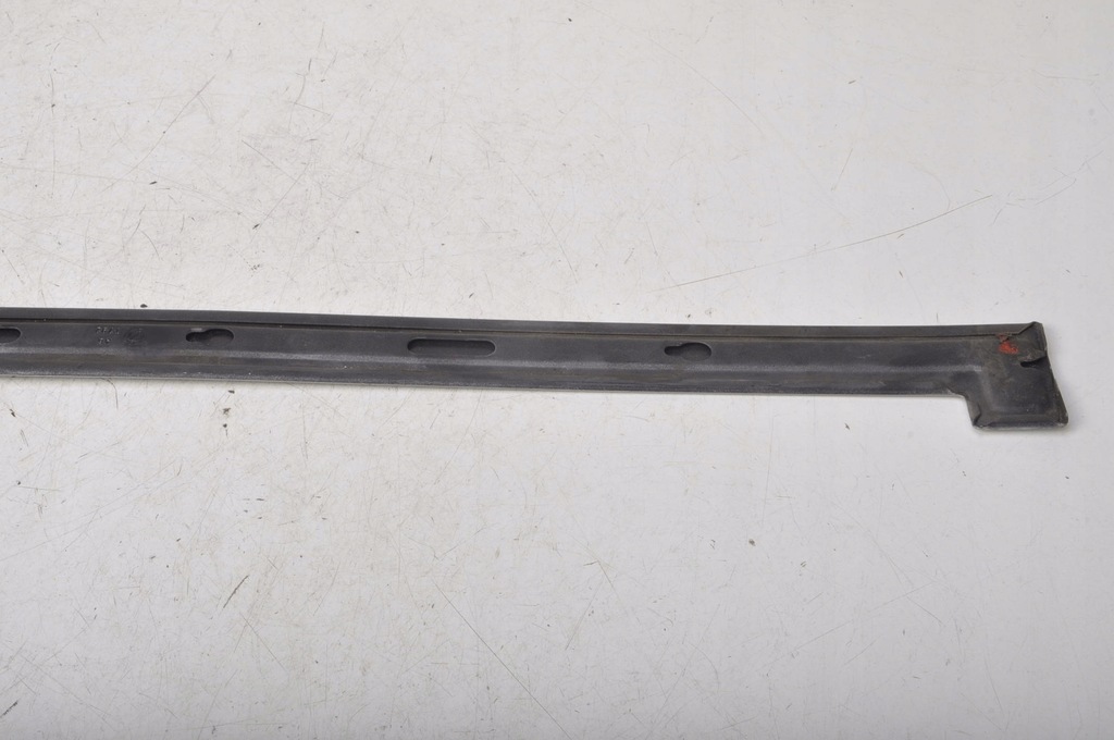 фото №7, Opel combo d молдинг крыла правый задняя