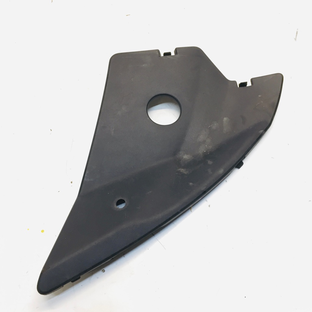 фото №1, Защита лампы накладка правая citroen ds5