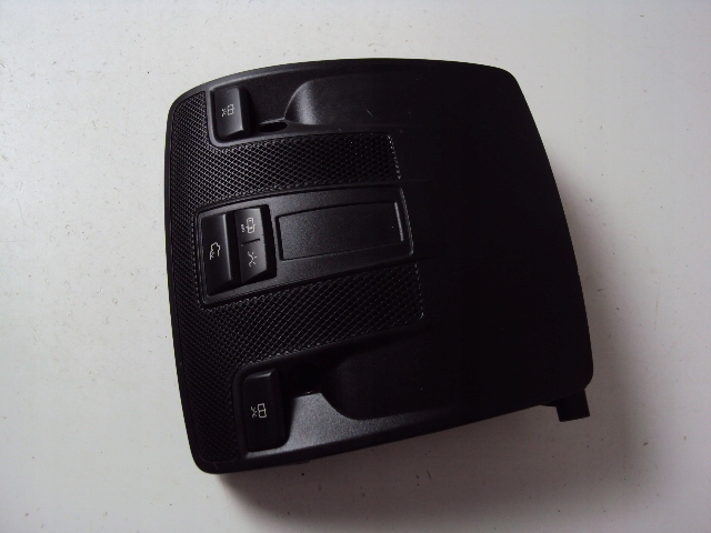 фото №1, Лампа потолочный mercedes a-klasa w176 12-17