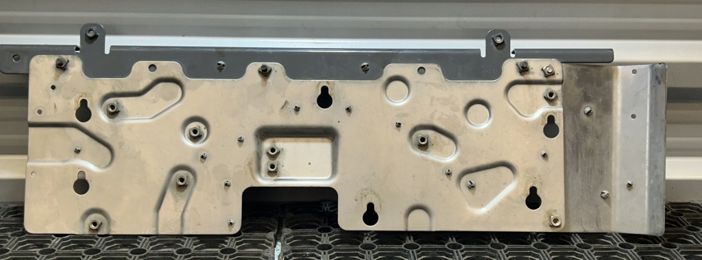 Купить Кронштейн трубы выпускной катализатора daf xf 106 480 2144437