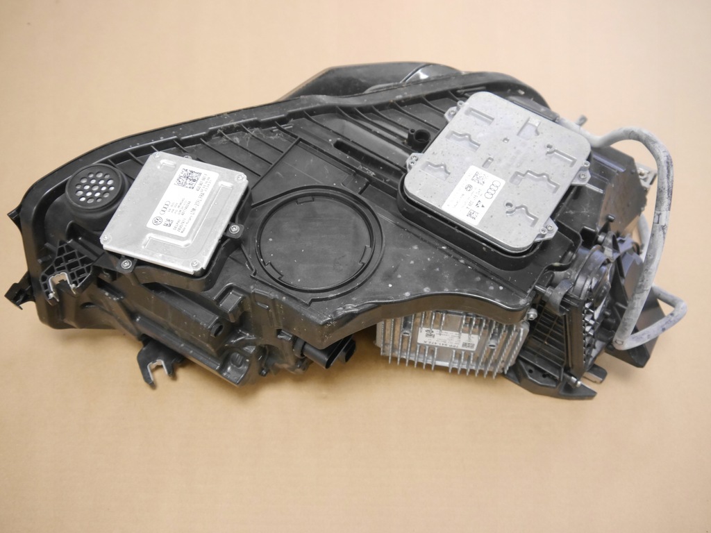 фото №5, Audi rs7 4g лампа левая matrix 4g8941035b