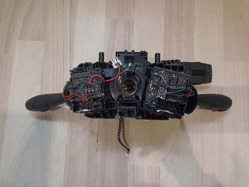 фото №2, Переключатель комбинированный kombajn переключатели лента renault dacia