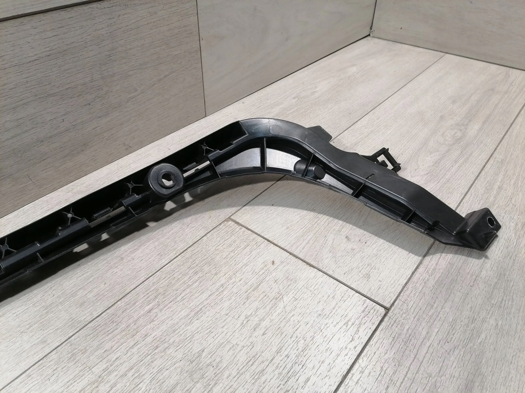 фото №10, Panamera направляющая бампер задняя 974807863