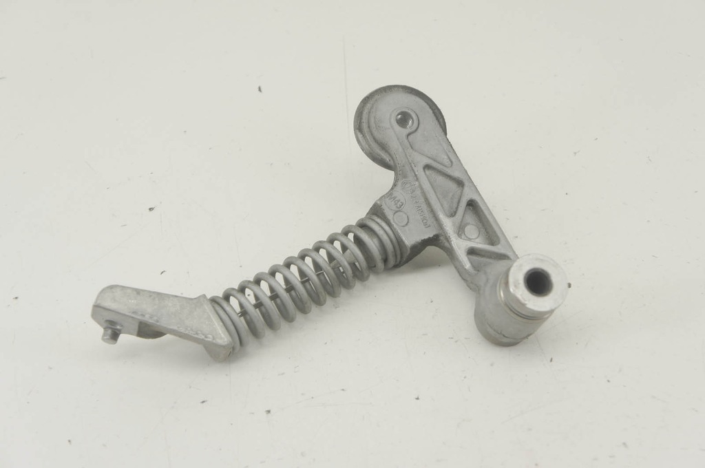 фото №1, Gu493 infiniti q30 2.2d натягувач ремінь