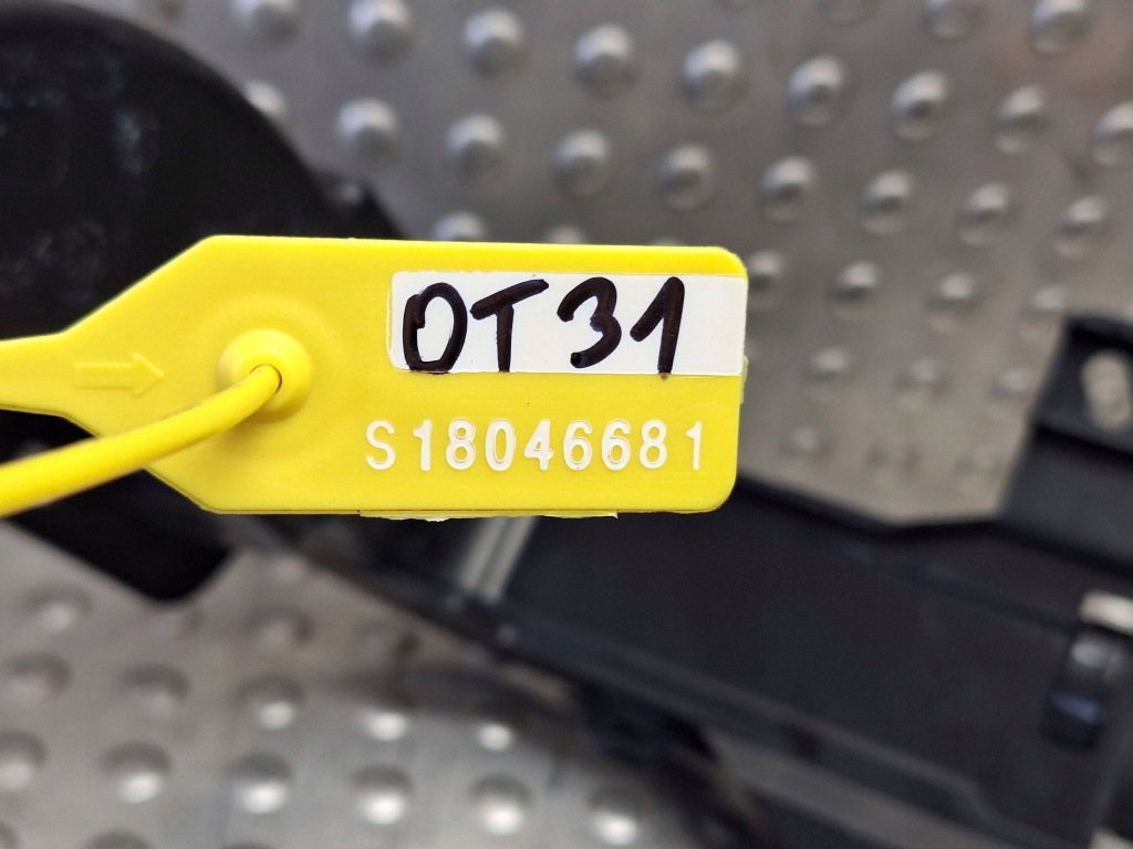 Шланг пабтрубок  кабель wysokiego напряжения 240804893r nissan townstar kangoo iv в Украине