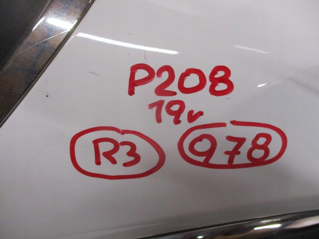 фото №11, Бампер peugeot 208 i 19r перед передній