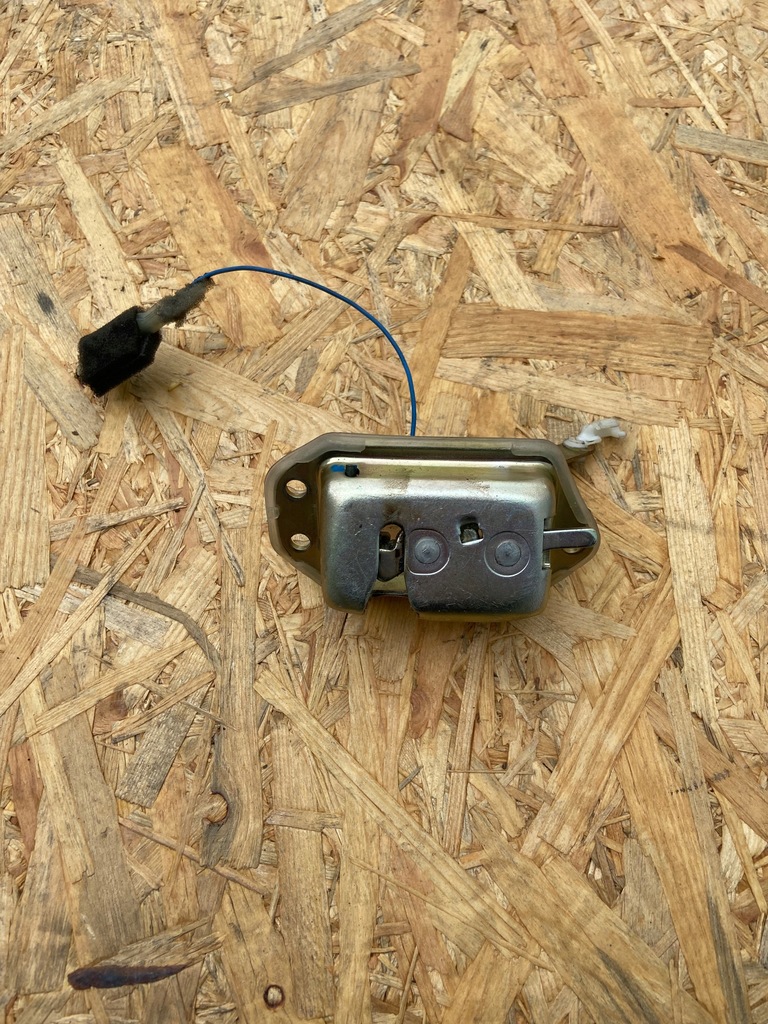 фото №1, Замок кришки багажника chevrolet spark 2007r.